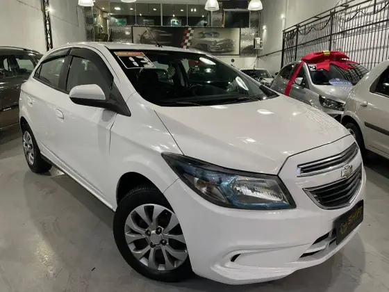 CHEVROLET ONIX 1.4 MPFI LT 8V FLEX 4P MANUAL