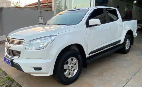 CHEVROLET S10 2.4 LT 4X2 CD 8V FLEX 4P MANUAL CHEVROLET S10 2.4 LT 4X2 CD 8V FLEX 4P MANUAL