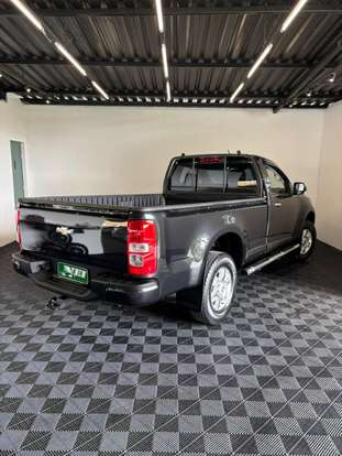 CHEVROLET-S10-2.4 MPFI LT 4X2 CS 8V FLEX 2P AUTOMÁTICO CHEVROLET-S10-2012