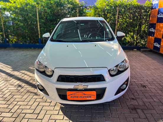 CHEVROLET-SONIC-2013