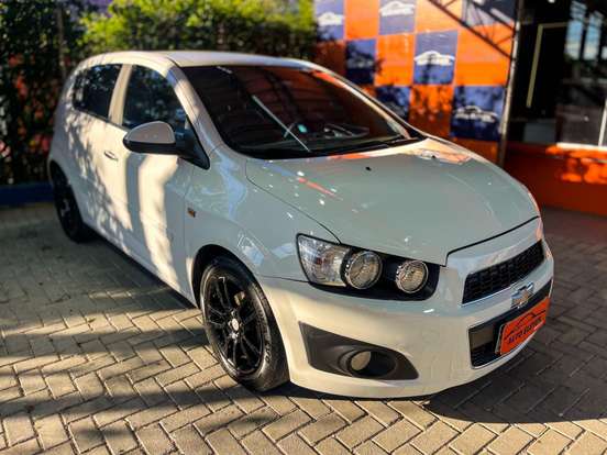 CHEVROLET-SONIC-1.6 LTZ 16V FLEX 4P AUTOMÁTICO CHEVROLET-SONIC-2013
