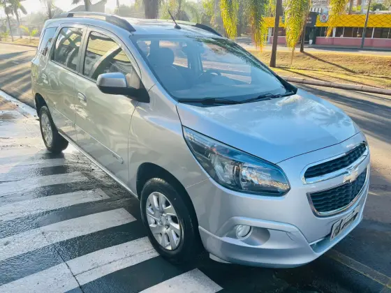 CHEVROLET SPIN 1.8 LTZ 8V FLEX 4P AUTOMÁTICO CHEVROLET SPIN 1.8 LTZ 8V FLEX 4P AUTOMÁTICO