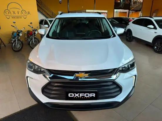 CHEVROLET-TRACKER-2024