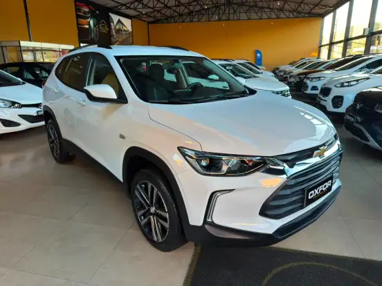 CHEVROLET-TRACKER-2024