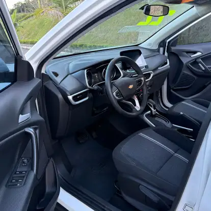 CHEVROLET-TRACKER-2021