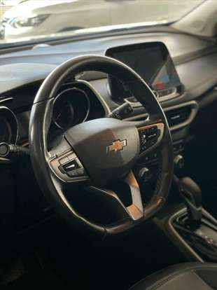 CHEVROLET-TRACKER-2021