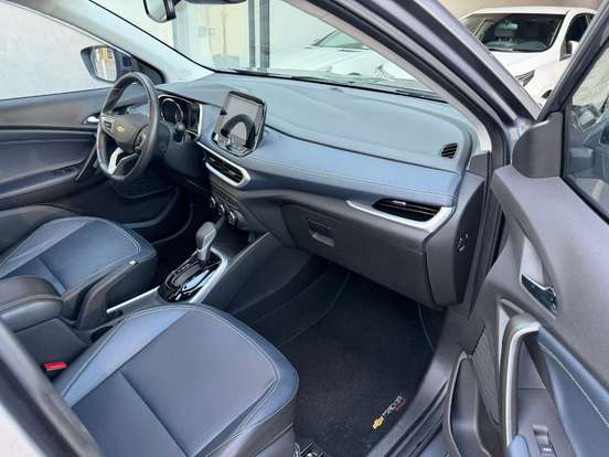 CHEVROLET-TRACKER-2022
