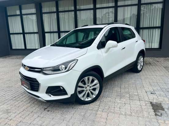 CHEVROLET-TRACKER-2018