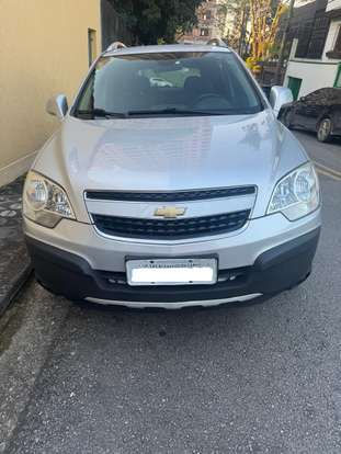 CHEVROLET-CAPTIVA-2012