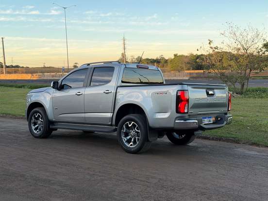 CHEVROLET-S10-2.8 16V TURBO DIESEL LTZ CD 4X4 AUTOMÁTICO CHEVROLET-S10-2025