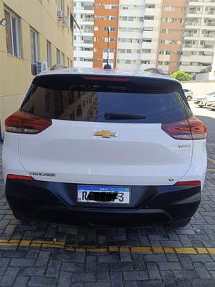 CHEVROLET-TRACKER-2022