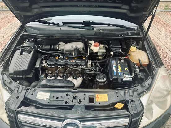 CHEVROLET-VECTRA-2.0 MPFI ELEGANCE 8V FLEX 4P MANUAL CHEVROLET-VECTRA-2006