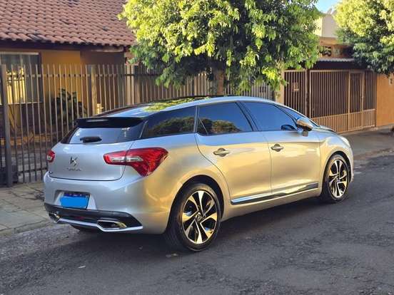 CITROËN-DS5-1.6 THP GASOLINA BVA CITROËN-DS5-2013
