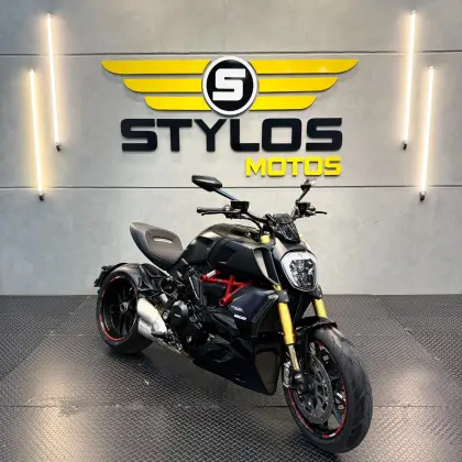 DUCATI DIAVEL 1260 S DUCATI DIAVEL 1260 S