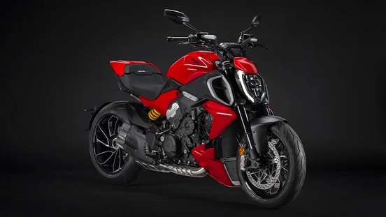 DUCATI-DIAVEL V4-2025