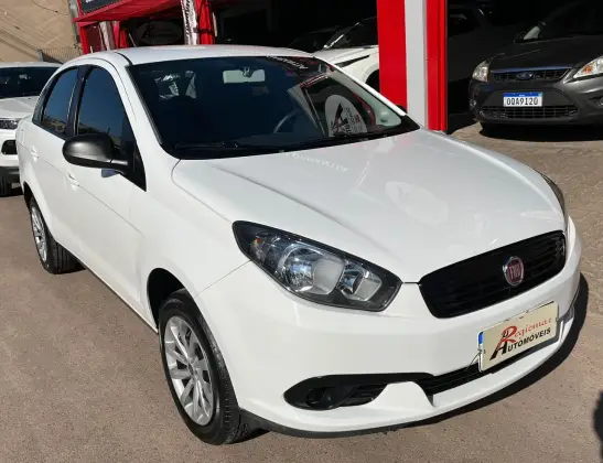 FIAT GRAND SIENA 1.4 MPI ATTRACTIVE 8V FLEX 4P MANUAL FIAT GRAND SIENA 1.4 MPI ATTRACTIVE 8V FLEX 4P MANUAL