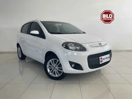 FIAT PALIO 1.6 MPI ESSENCE 16V FLEX 4P MANUAL FIAT PALIO 1.6 MPI ESSENCE 16V FLEX 4P MANUAL