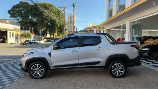 FIAT-STRADA-2024