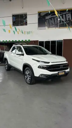 FIAT TORO 1.3 TURBO 270 FLEX FREEDOM AT6 FIAT TORO 1.3 TURBO 270 FLEX FREEDOM AT6