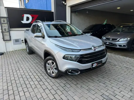 FIAT TORO 1.8 16V EVO FLEX FREEDOM OPEN EDITION AT6 FIAT TORO 1.8 16V EVO FLEX FREEDOM OPEN EDITION AT6