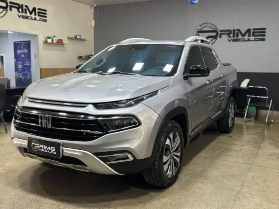 FIAT TORO 2.0 16V TURBO DIESEL VOLCANO 4WD AT9 FIAT TORO 2.0 16V TURBO DIESEL VOLCANO 4WD AT9