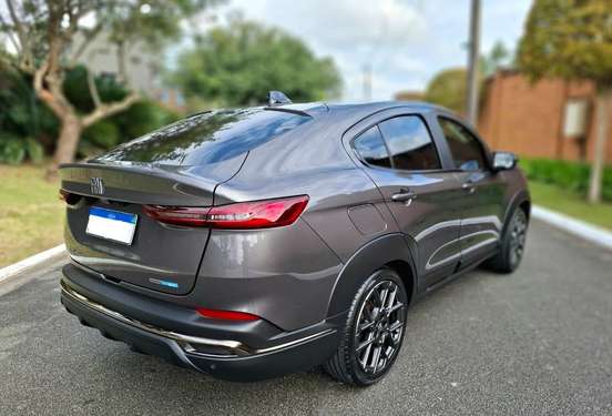 FIAT-FASTBACK-2025