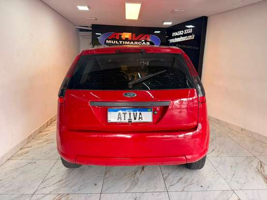 FORD-FIESTA-2013