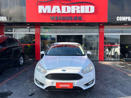 FORD-FOCUS-1.6 SE 16V FLEX 4P POWERSHIFT FORD-FOCUS-2015