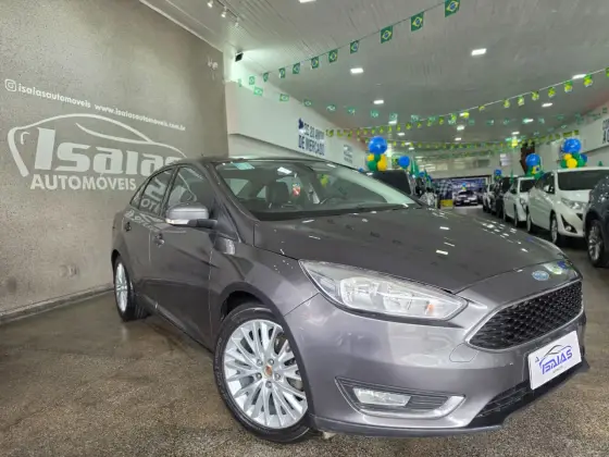 FORD FOCUS 2.0 SE FASTBACK 16V FLEX 4P POWERSHIFT