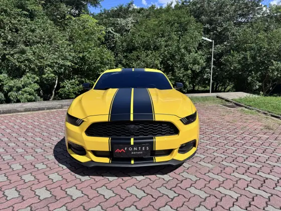 FORD MUSTANG 3.7 V6 GASOLINA AUTOMÁTICO FORD MUSTANG 3.7 V6 GASOLINA AUTOMÁTICO