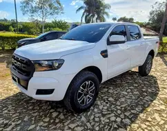 FORD RANGER 3.2 XL 4X4 CD 20V DIESEL 4P AUTOMÁTICO FORD RANGER 3.2 XL 4X4 CD 20V DIESEL 4P AUTOMÁTICO