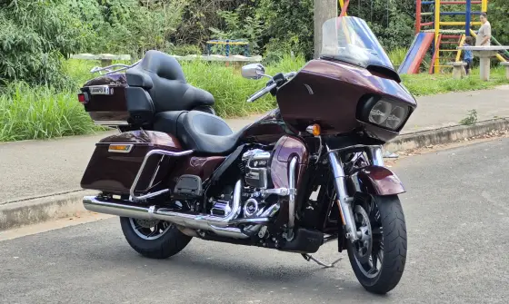 HARLEY-DAVIDSON ROAD GLIDE ULTRA HARLEY-DAVIDSON ROAD GLIDE ULTRA