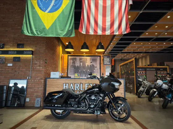 HARLEY-DAVIDSON ROAD GLIDE HARLEY-DAVIDSON ROAD GLIDE