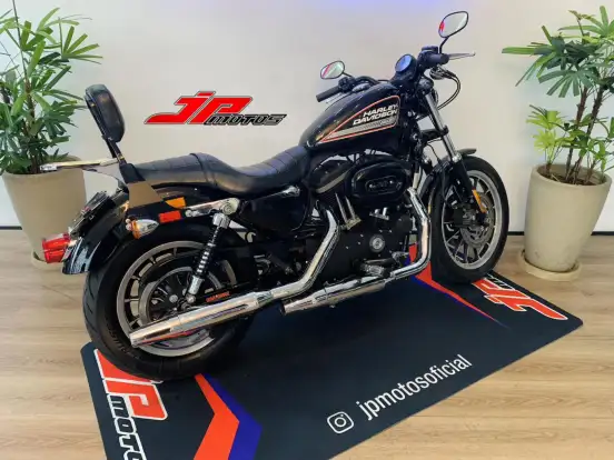 HARLEY-DAVIDSON-SPORTSTER XL 883 R HARLEY-DAVIDSON-SPORTSTER XL 883 R-2012