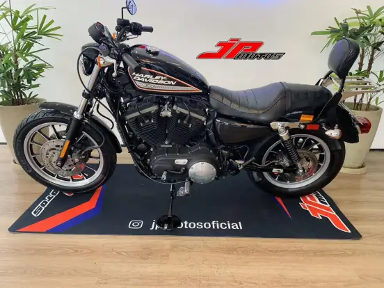 HARLEY-DAVIDSON-SPORTSTER XL 883 R-2012