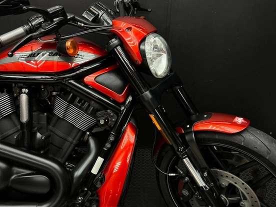 HARLEY-DAVIDSON-NIGHT ROD SPECIAL HARLEY-DAVIDSON-NIGHT ROD SPECIAL-2013