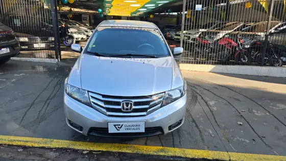 HONDA CITY 1.5 LX 16V FLEX 4P AUTOMÁTICO HONDA CITY 1.5 LX 16V FLEX 4P AUTOMÁTICO