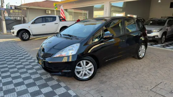HONDA FIT 1.4 LX 16V FLEX 4P AUTOMÁTICO HONDA FIT 1.4 LX 16V FLEX 4P AUTOMÁTICO