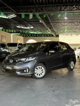 HONDA FIT 1.5 LX 16V FLEX 4P AUTOMÁTICO HONDA FIT 1.5 LX 16V FLEX 4P AUTOMÁTICO