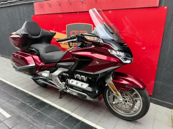 HONDA-GL 1800 GOLD WING TOUR HONDA-GL 1800 GOLD WING TOUR-2021