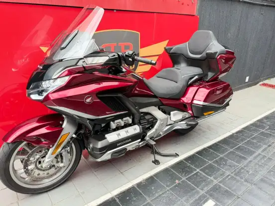 HONDA-GL 1800 GOLD WING TOUR HONDA-GL 1800 GOLD WING TOUR-2021