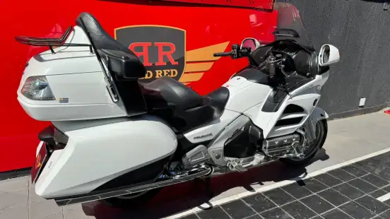 HONDA-GL 1800 GOLD WING HONDA-GL 1800 GOLD WING-2015