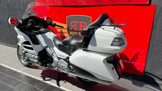 HONDA-GL 1800 GOLD WING HONDA-GL 1800 GOLD WING-2015