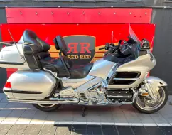 HONDA GL 1800 GOLD WING HONDA GL 1800 GOLD WING