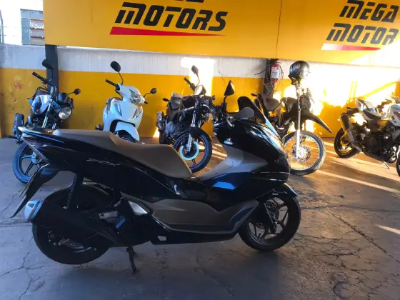 HONDA PCX 160 DLX HONDA PCX 160 DLX