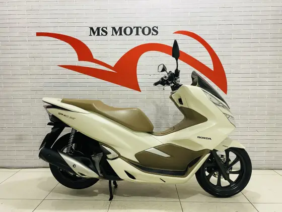 HONDA PCX DLX HONDA PCX DLX