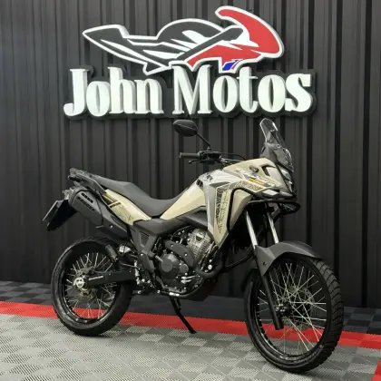 HONDA XRE 300 SAHARA ADVENTURE 