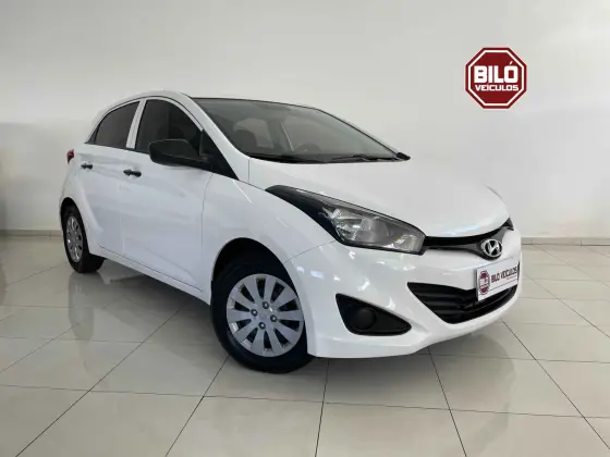 HYUNDAI HB20 1.0 COMFORT 12V FLEX 4P MANUAL HYUNDAI HB20 1.0 COMFORT 12V FLEX 4P MANUAL
