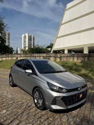 HYUNDAI HB20 1.0 TGDI FLEX COMFORT PLUS AUTOMÁTICO HYUNDAI HB20 1.0 TGDI FLEX COMFORT PLUS AUTOMÁTICO