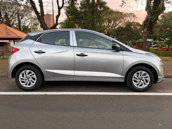HYUNDAI-HB20-2021